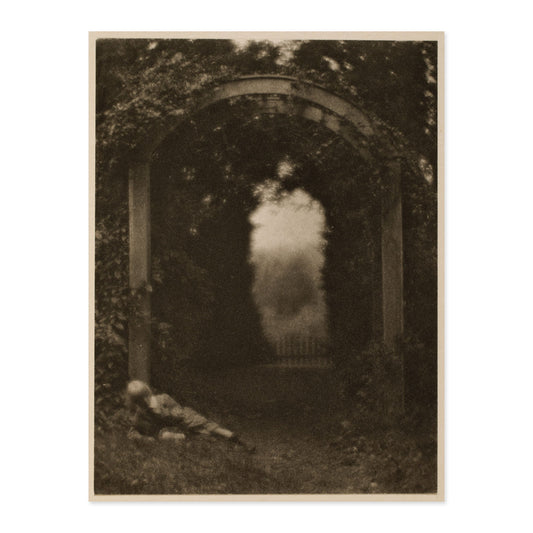 Clarence H White, Entrance to the Garden 1908